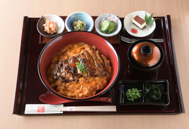 至福の親子丼御膳（松）